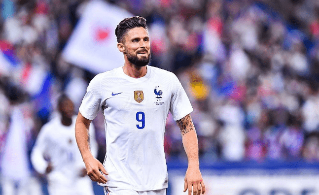 开云官网-法国网球队强势美国网球队，穆雷三分雨点燃全场